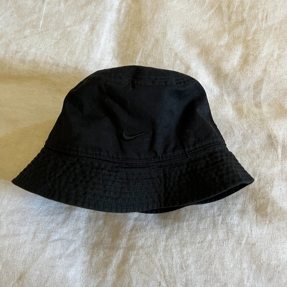 Nike | Black Texas Longhorn Bucket Hat Size L/XL